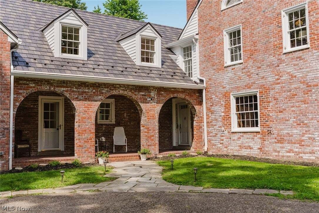 House in Massillon, Ohio, United States 3 - 18576107