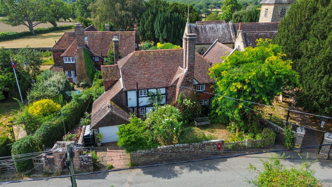 House in Lewes, England 2 - 18574974
