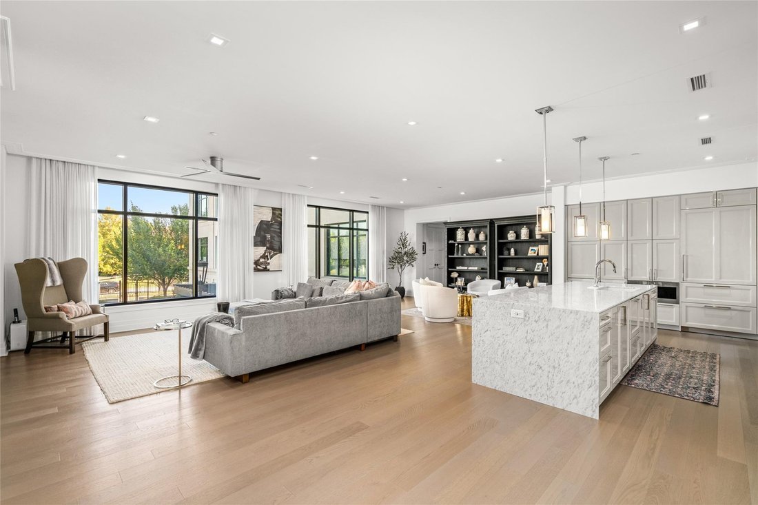 Condo in Houston, Texas, United States 4 - 18577813