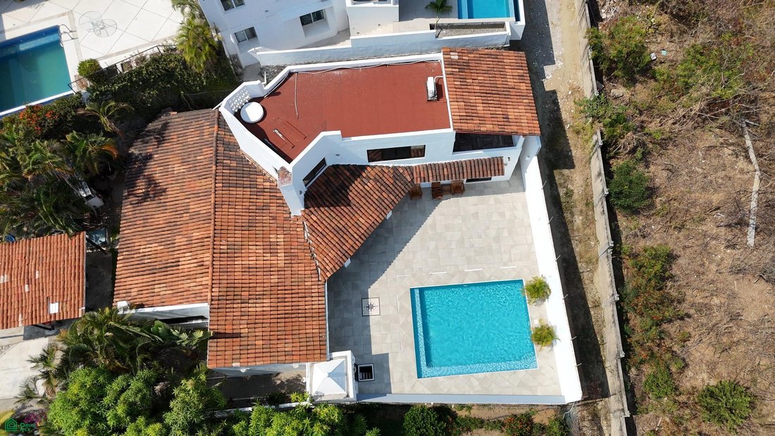House in Zihuatanejo, Guerrero, Mexico 3 - 18425594