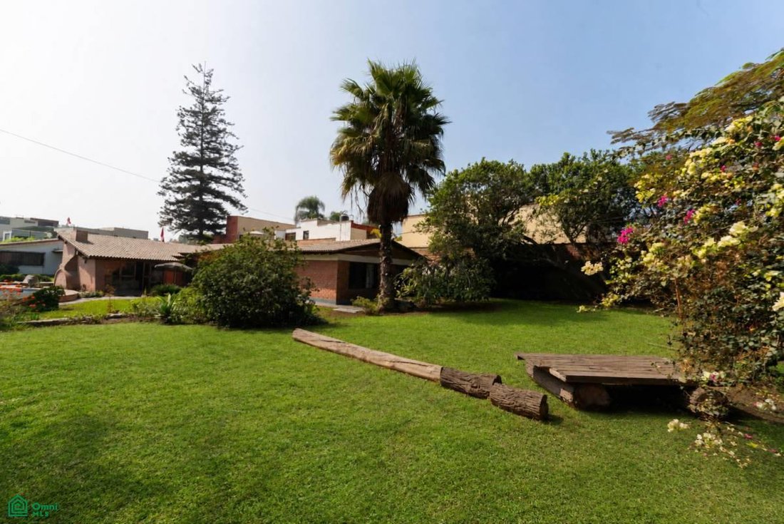 House in San Juan de Miraflores, Metropolitan Municipality of Lima, Peru 1 - 18196398