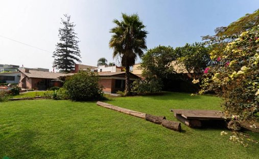 House in San Juan de Miraflores, Metropolitan Municipality of Lima, Peru 1