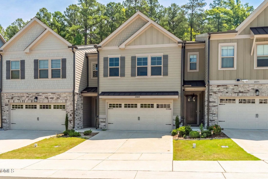 Townhouse in Apex, North Carolina, United States 1 - 18576249