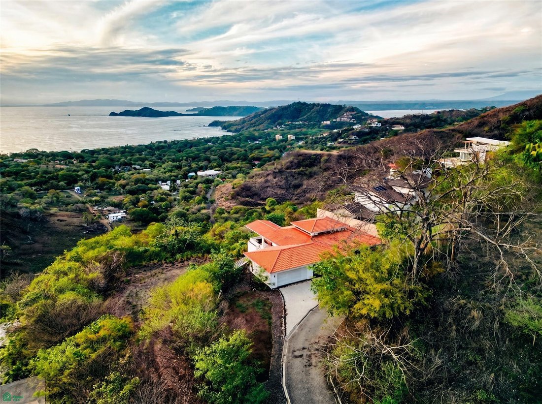 House in Playa Hermosa, Guanacaste Province, Costa Rica 1 - 18183801