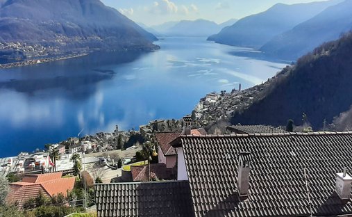 House in Brissago, Ticino, Switzerland 1