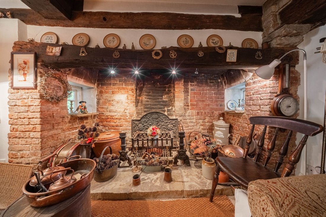 House in Lewes, England 5 - 18574974