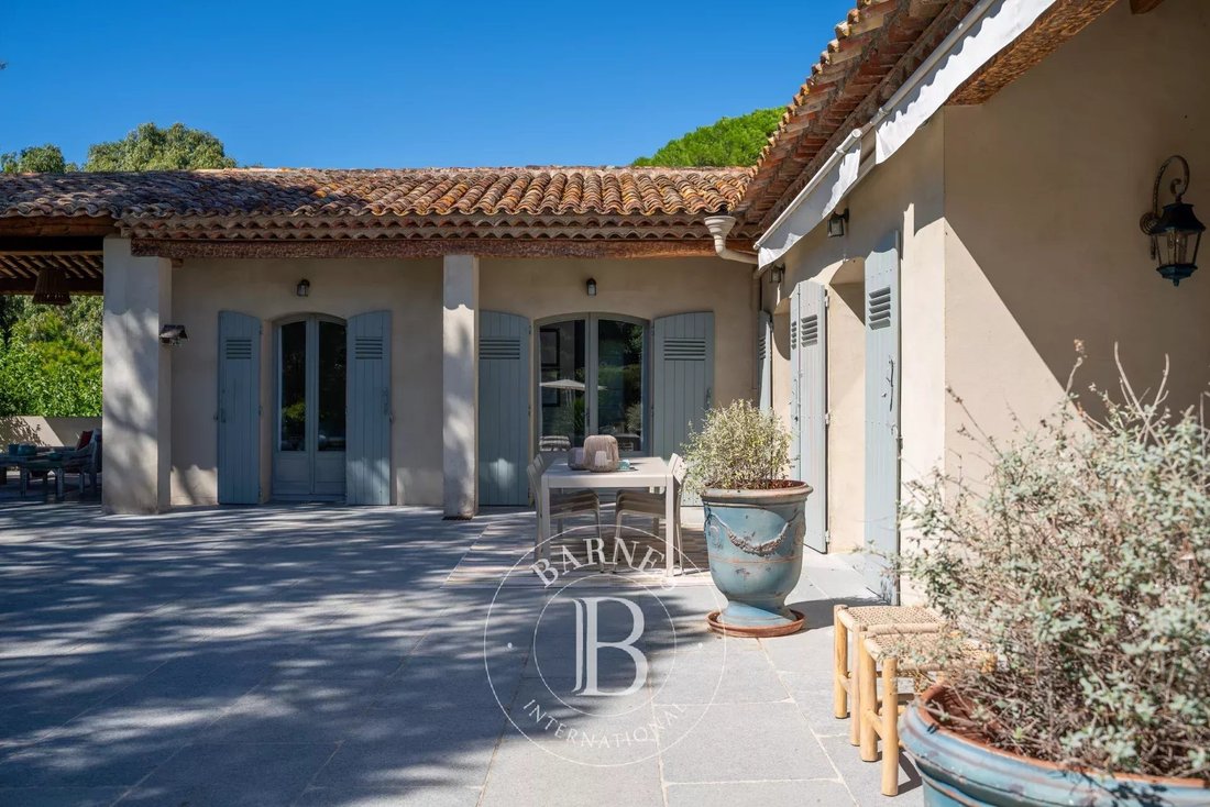House in Grimaud, Provence-Alpes-Côte d'Azur, France 4 - 18575153