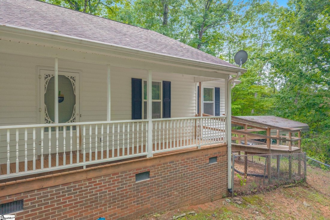 House in Pickens, South Carolina, United States 3 - 18576921
