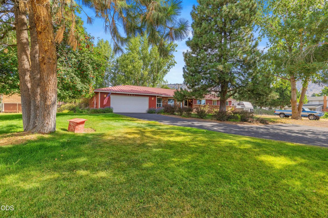 House in Klamath Falls, Oregon, United States 2 - 18575792