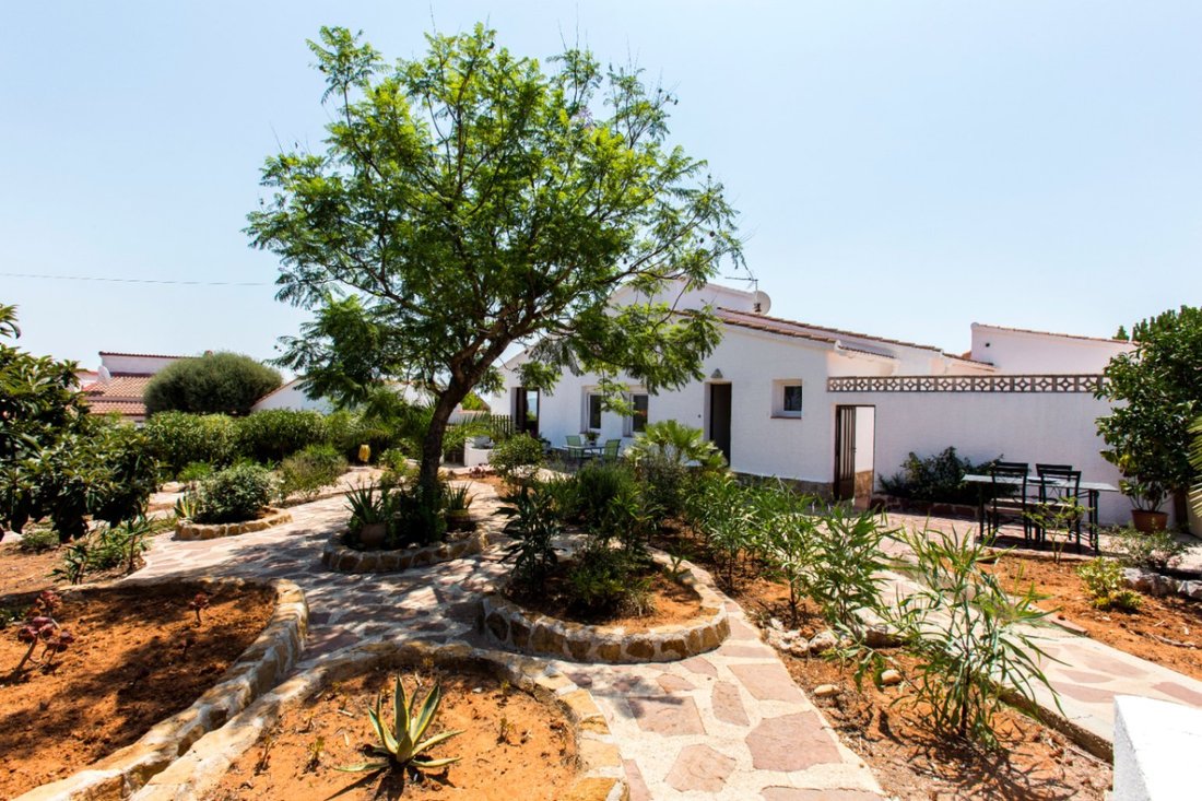 Villa in Pedreguer, Valencian Community, Spain 1 - 18575103