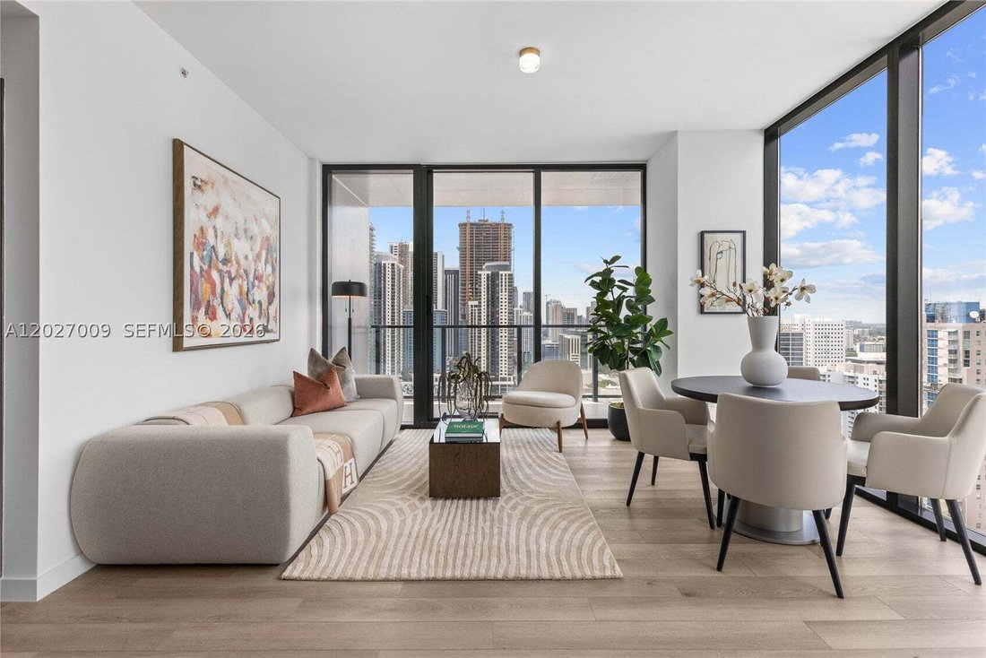 Condo in Miami, Florida, United States 1 - 18041476
