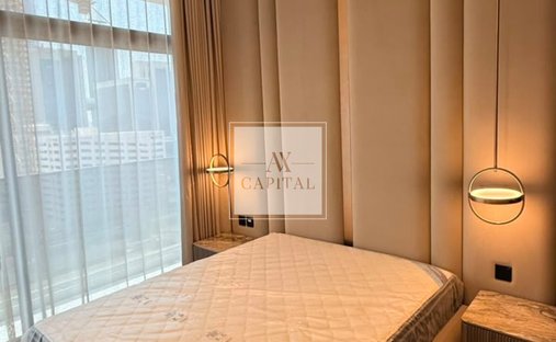 Apartment in Business Bay, Dubai, United Arab Emirates 1