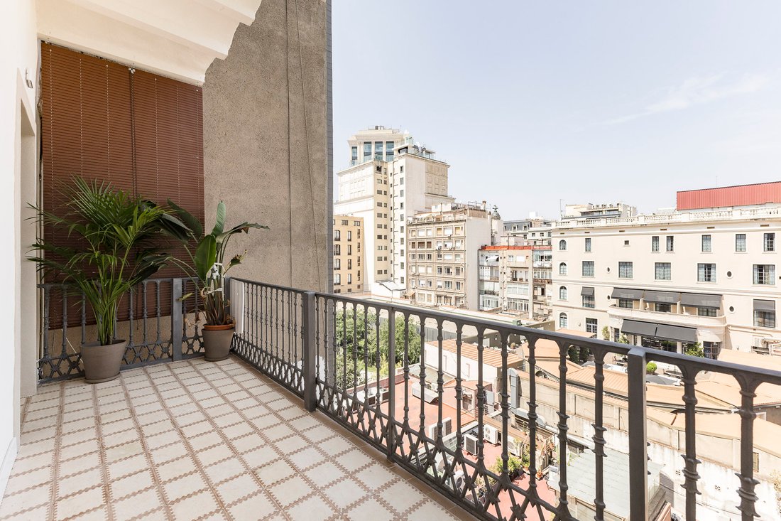 Apartment in Eixample, Barcelona, Spain 4 - 18577727
