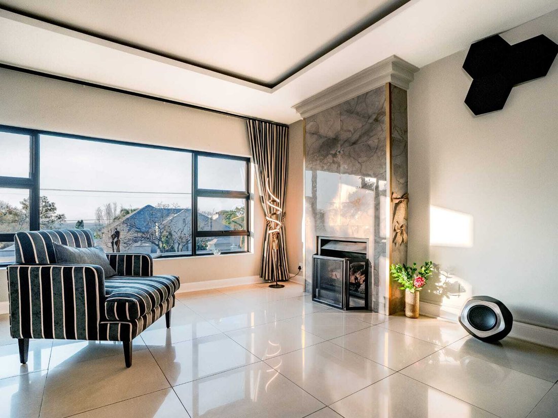 House in Waterkloof, Gauteng, South Africa 5 - 18575282
