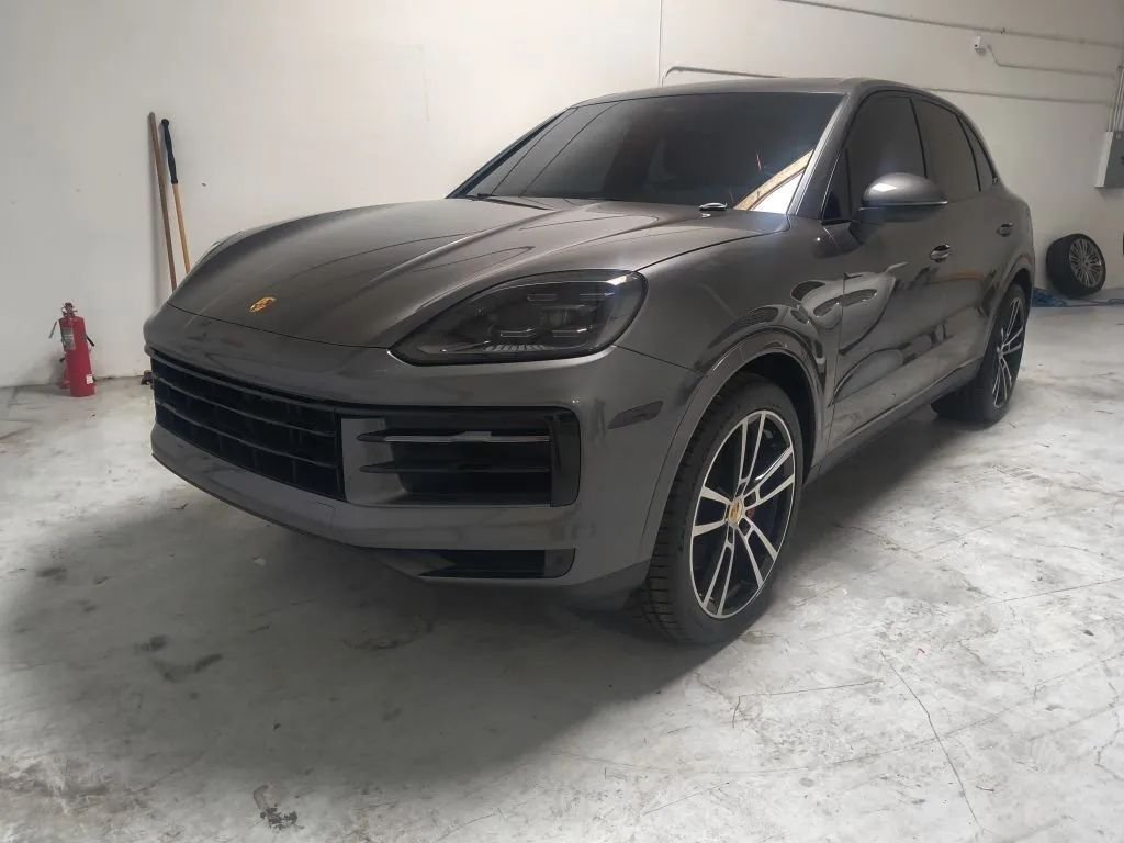 Suv in Phoenix, AZ, United States 1 - 18578455