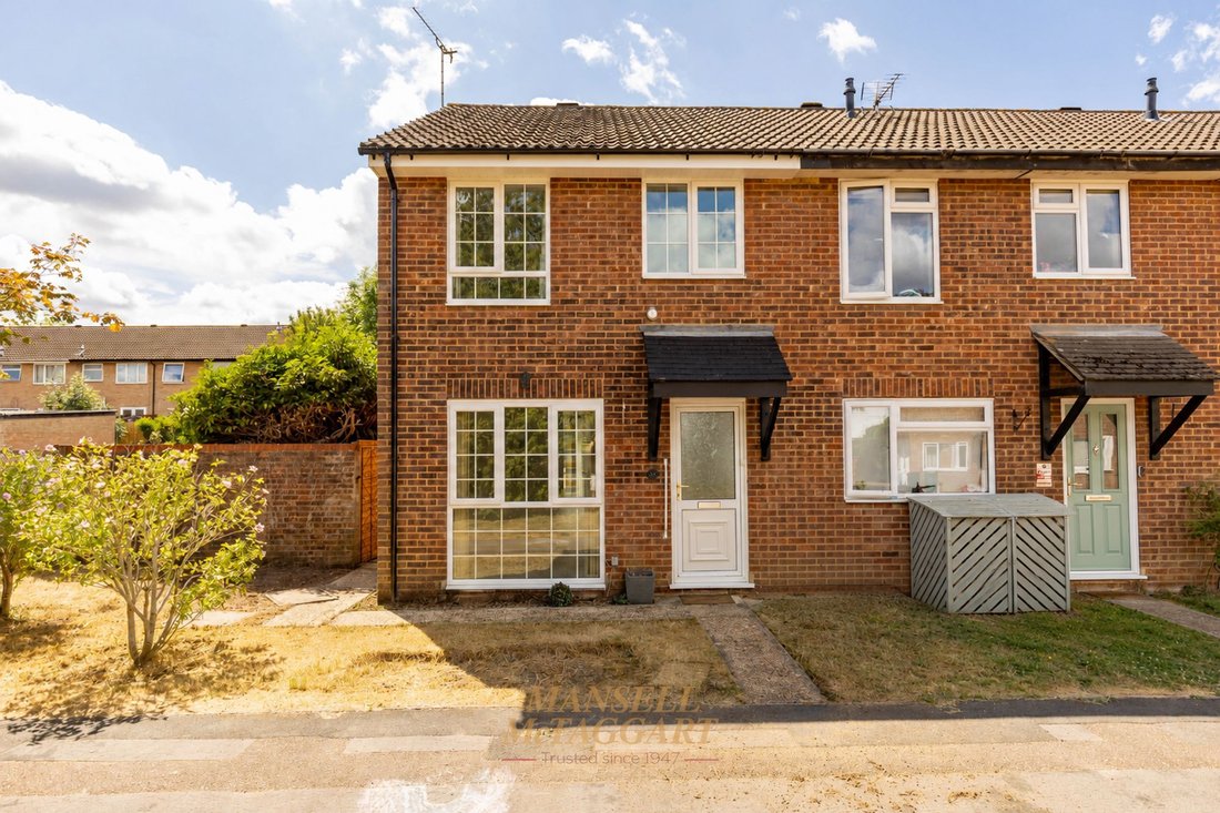 House in Pound Hill, Crawley, England 1 - 18574937