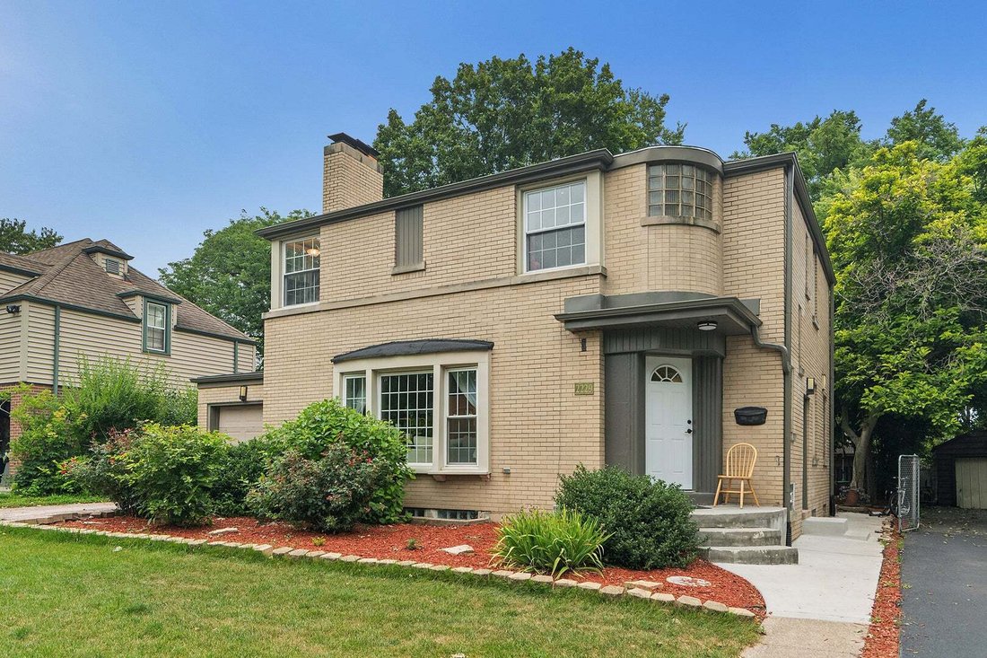 House in Flossmoor, Illinois, United States 2 - 18577174