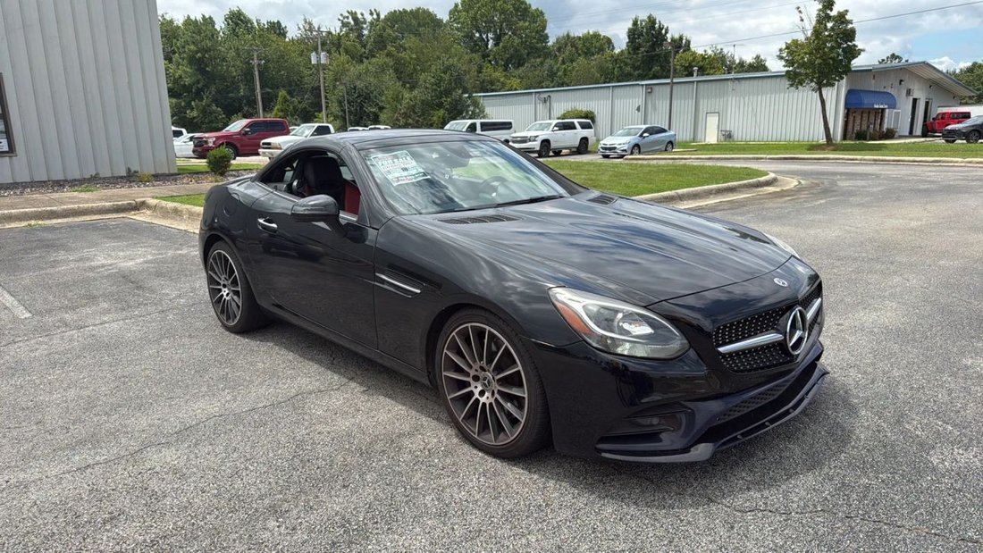 Cabriolet in Florence, AL, United States 4 - 18536593