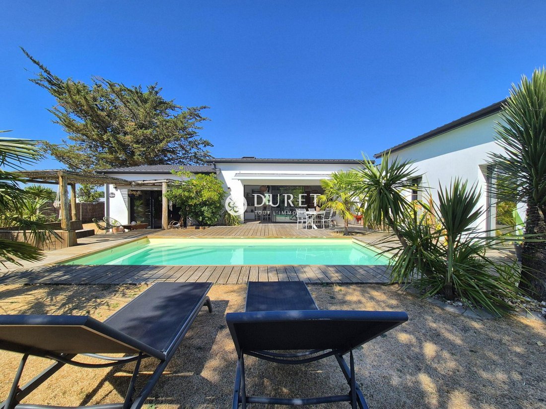 Villa in Centre, Challans, France 3 - 18578669