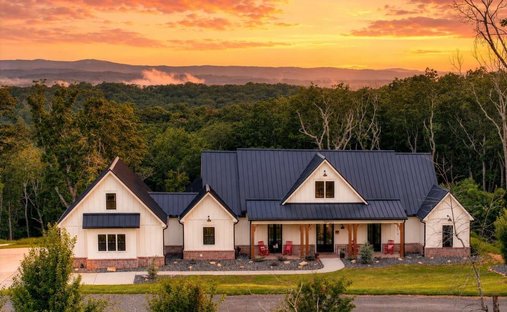 House in Talking Rock, Georgia, United States 1