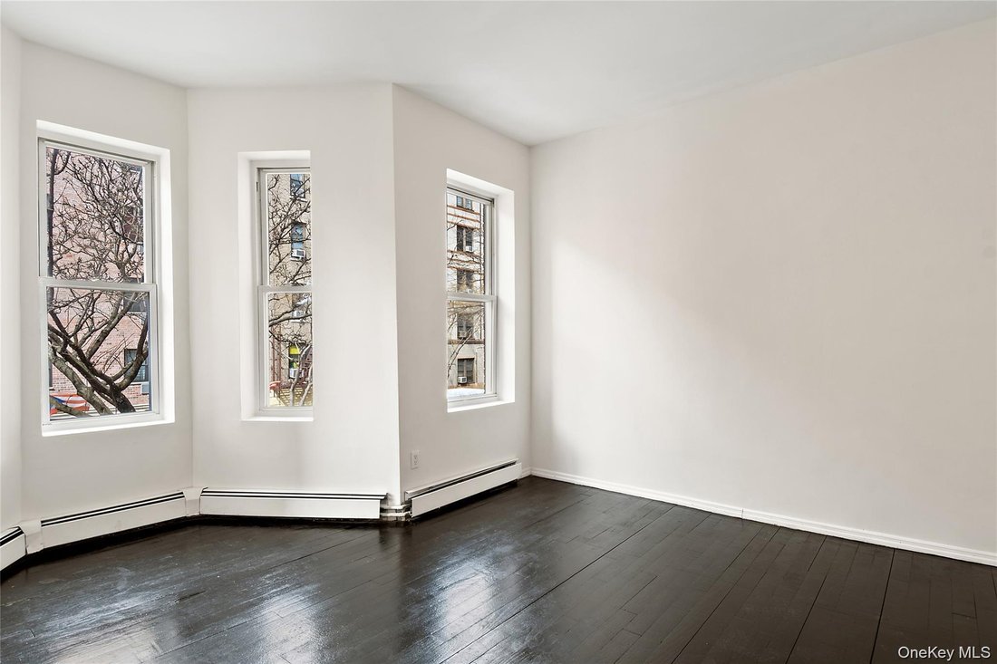 House in New York, New York, United States 4 - 18577087