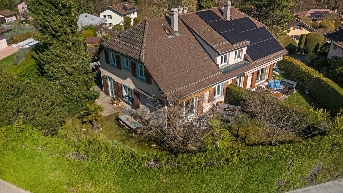 House in Le Mont-sur-Lausanne, Vaud, Switzerland 2 - 18575896