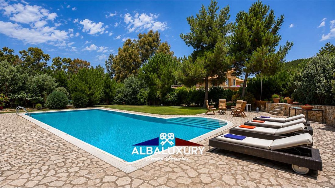 Villa in San Pietro Island, Sardinia, Italy 2 - 15347594