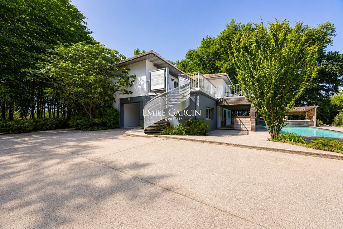 Villa in Latresne, Nouvelle-Aquitaine, France 4 - 18578276