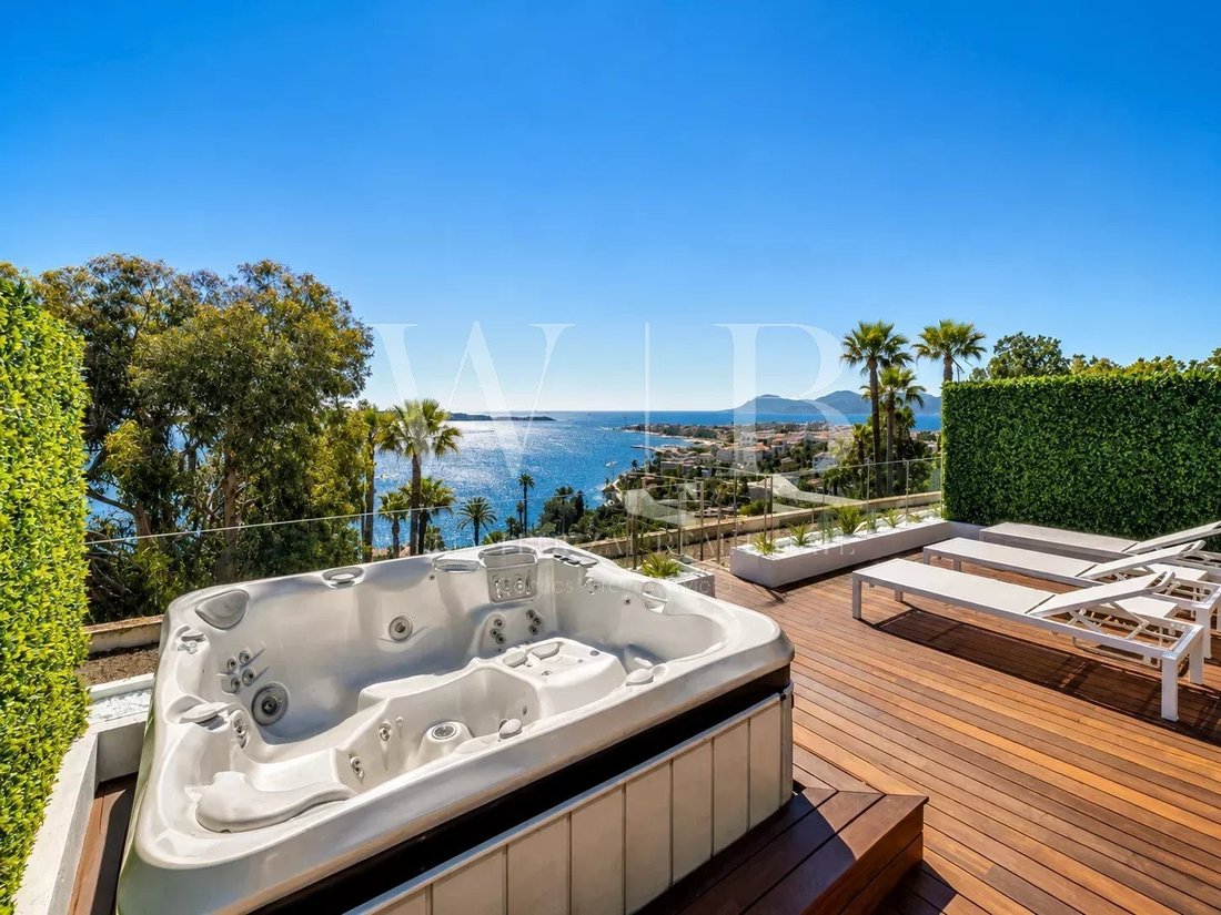 Appartement à Cannes, Provence-Alpes-Côte d'Azur, France 1 - 18575075