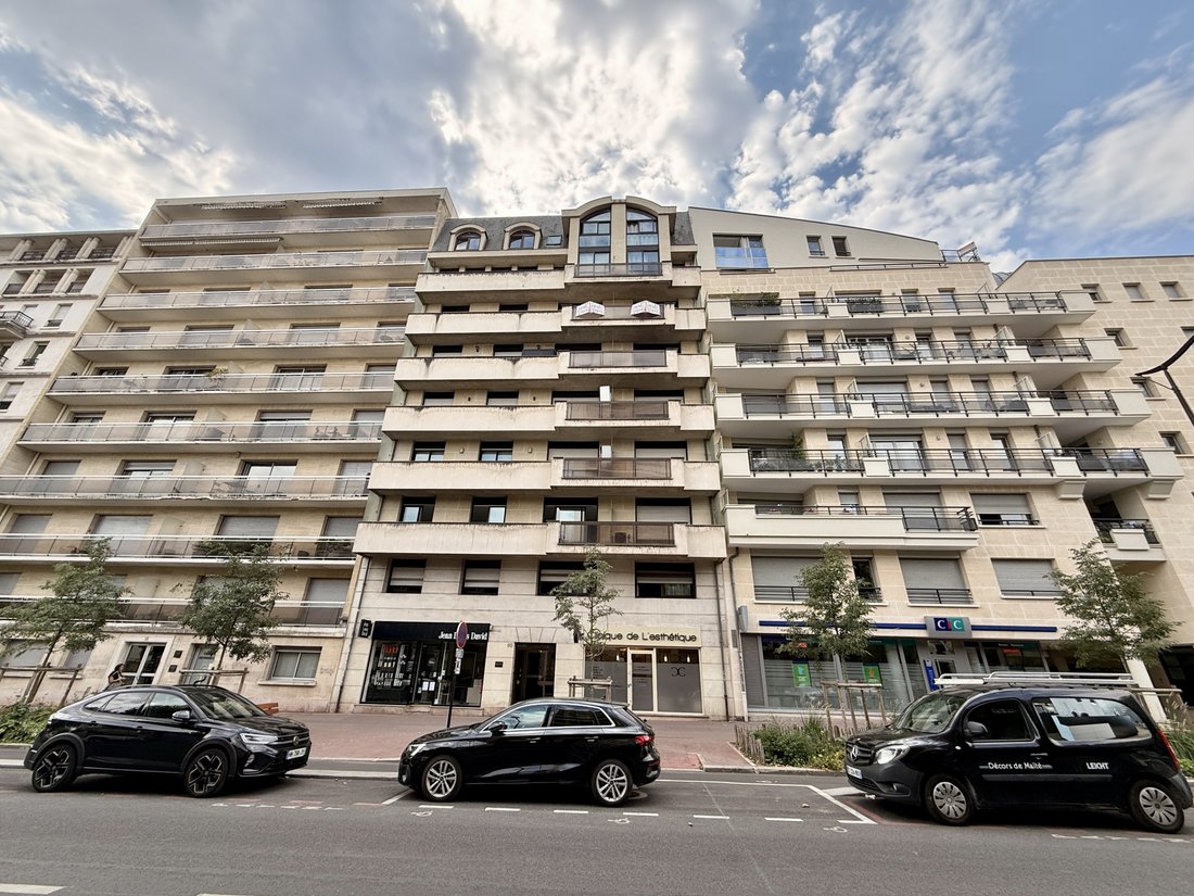Apartment in Centre Ville, Charenton-le-Pont, France 1 - 17803522