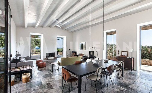 Villa in Noto, Sicily, Italy 1