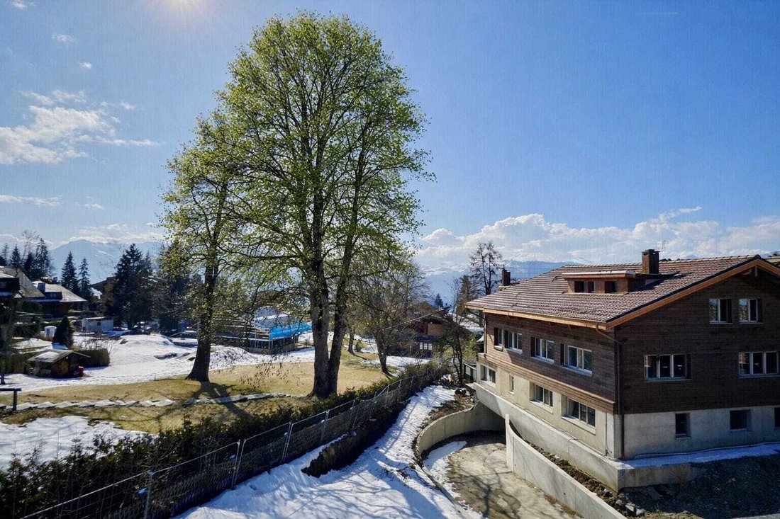 Apartment in Ollon, Vaud, Switzerland 1 - 18576318