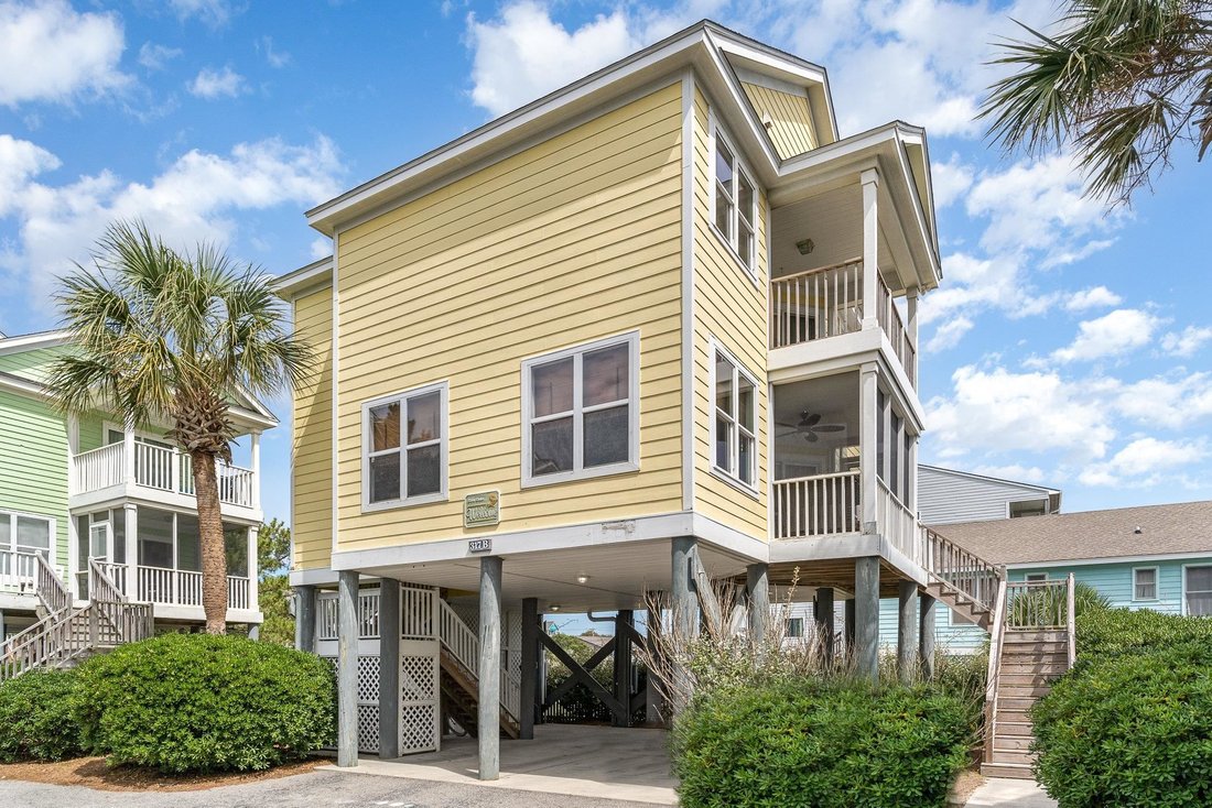 House in Surfside Beach, South Carolina, United States 1 - 18576288