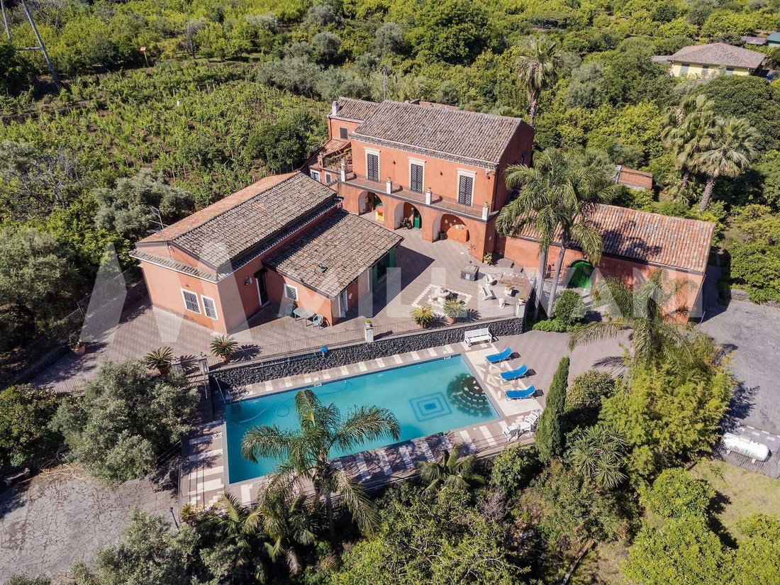 Villa in Santa Venerina, Sicily, Italy 1 - 18578579