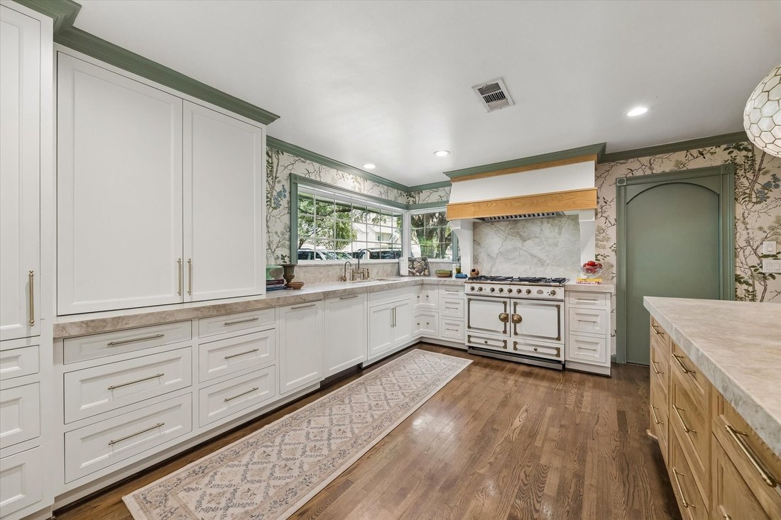 House in Houston, Texas, United States 5 - 18576328