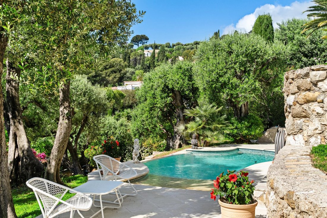 Villa in Cap Martin, Roquebrune-Cap-Martin, France 3 - 18575173