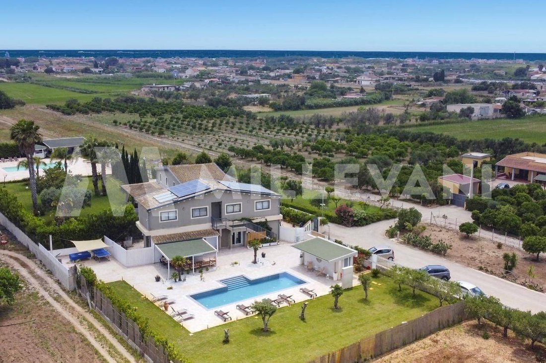 Villa in Ispica, Sicily, Italy 1 - 18578589