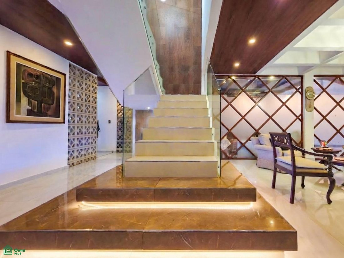 Townhouse in Santa Cruz de la Sierra, Santa Cruz Department, Bolivia 5 - 18440782