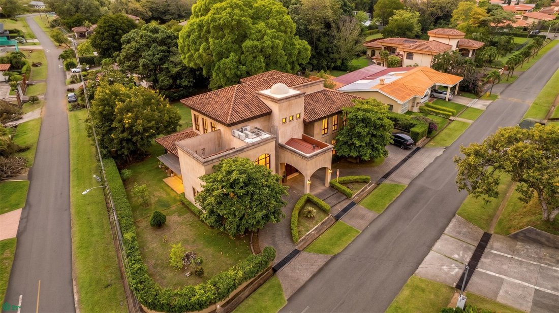 House in Vueltas, Alajuela Province, Costa Rica 4 - 18459569