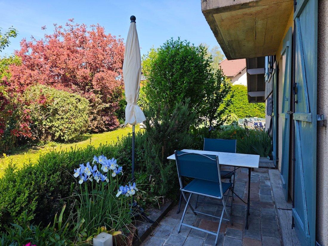 Haus in Cessy, Auvergne-Rhone-Alpen, Frankreich 1 - 18578730