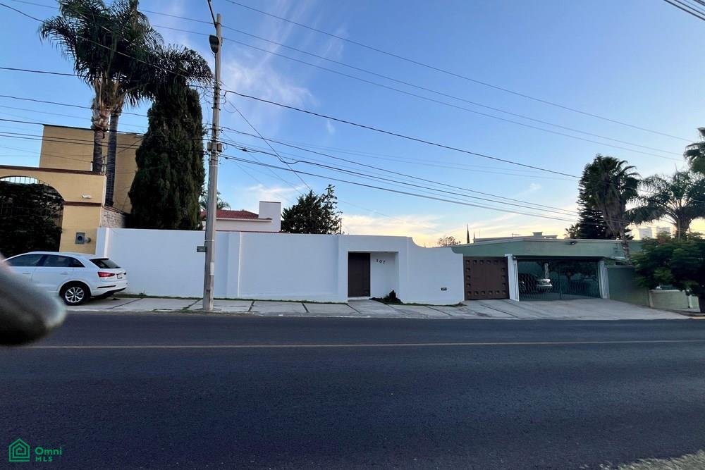 Haus in Juriquilla, Santiago de Querétaro, Mexiko 3 - 18019722