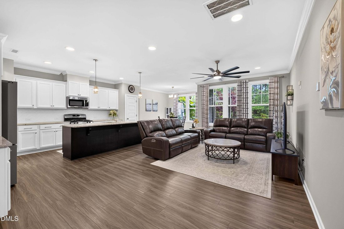 Townhouse in Cary, North Carolina, United States 5 - 18576263