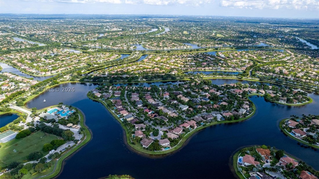 House in Weston, Florida, United States 4 - 18576388