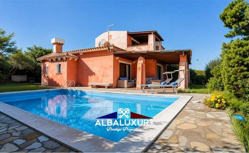 Villa à Stintino, Sardaigne, Italie 1
