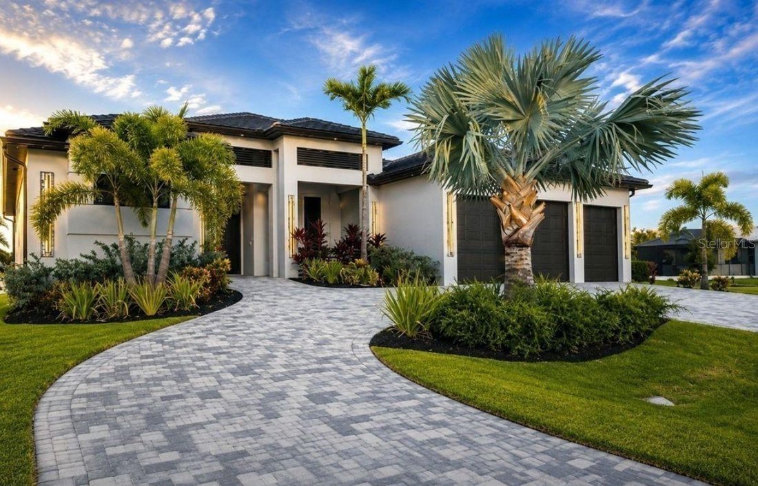 House in Cape Coral, Florida, United States 2 - 18576759