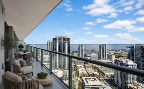 Condo in St. Petersburg, Florida, United States 1