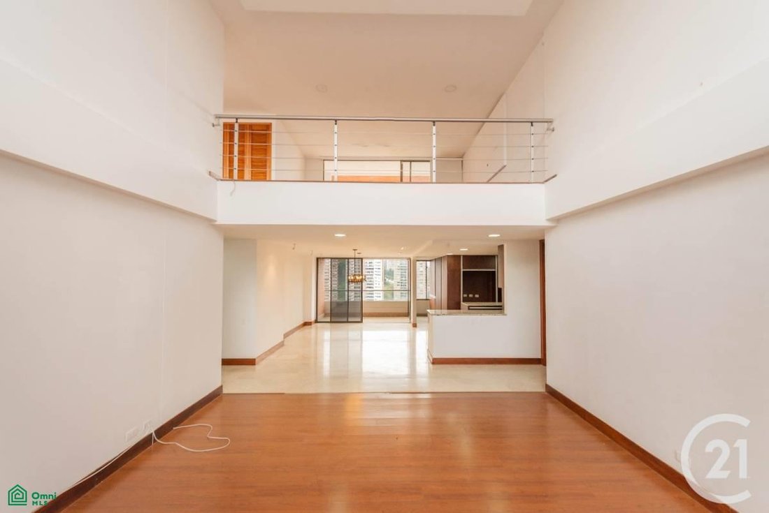 Condo in Medellín, Antioquia, Colombia 2 - 17296492
