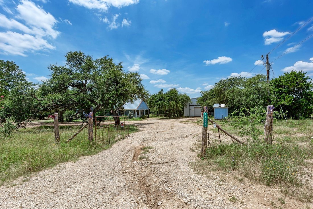 House in Bee Cave, Texas, United States 2 - 18577375
