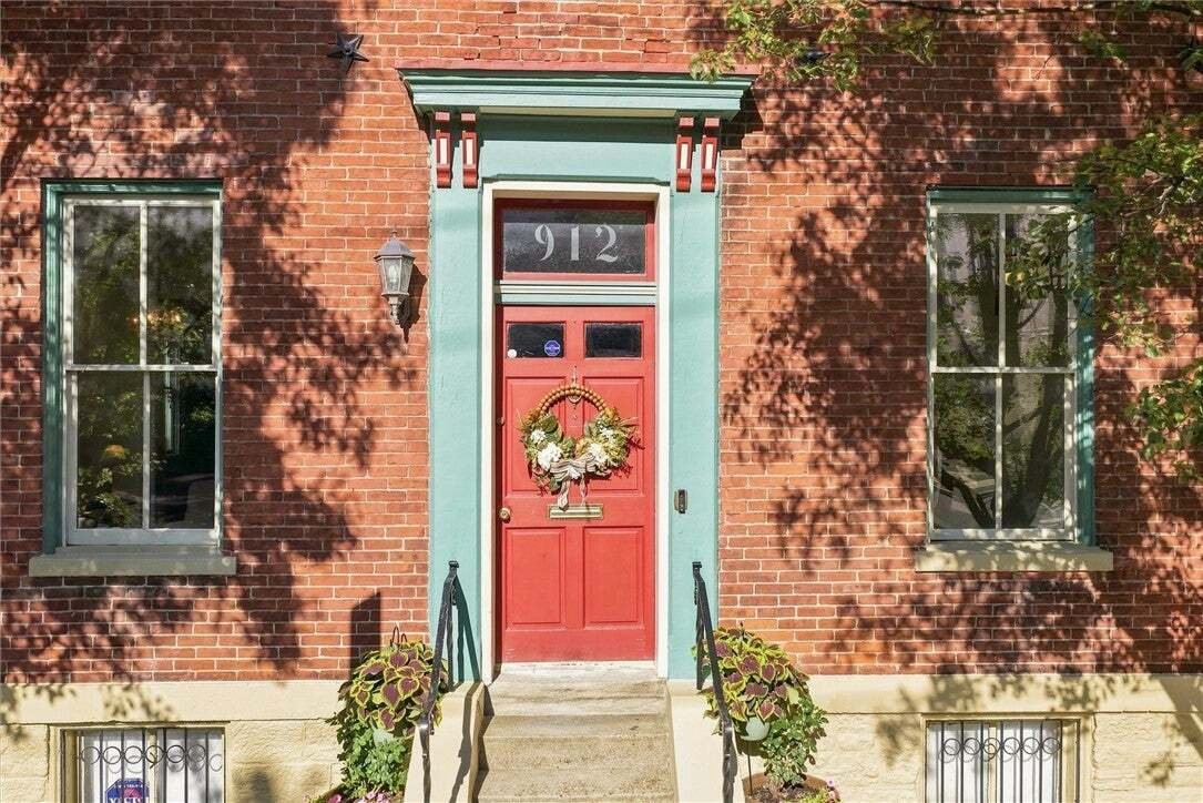 House in Pittsburgh, Pennsylvania, United States 2 - 18576150