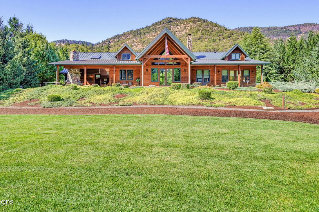 House in Grants Pass, Oregon, United States 1 - 18575787